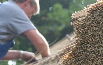 professional Nut Grove thatchers